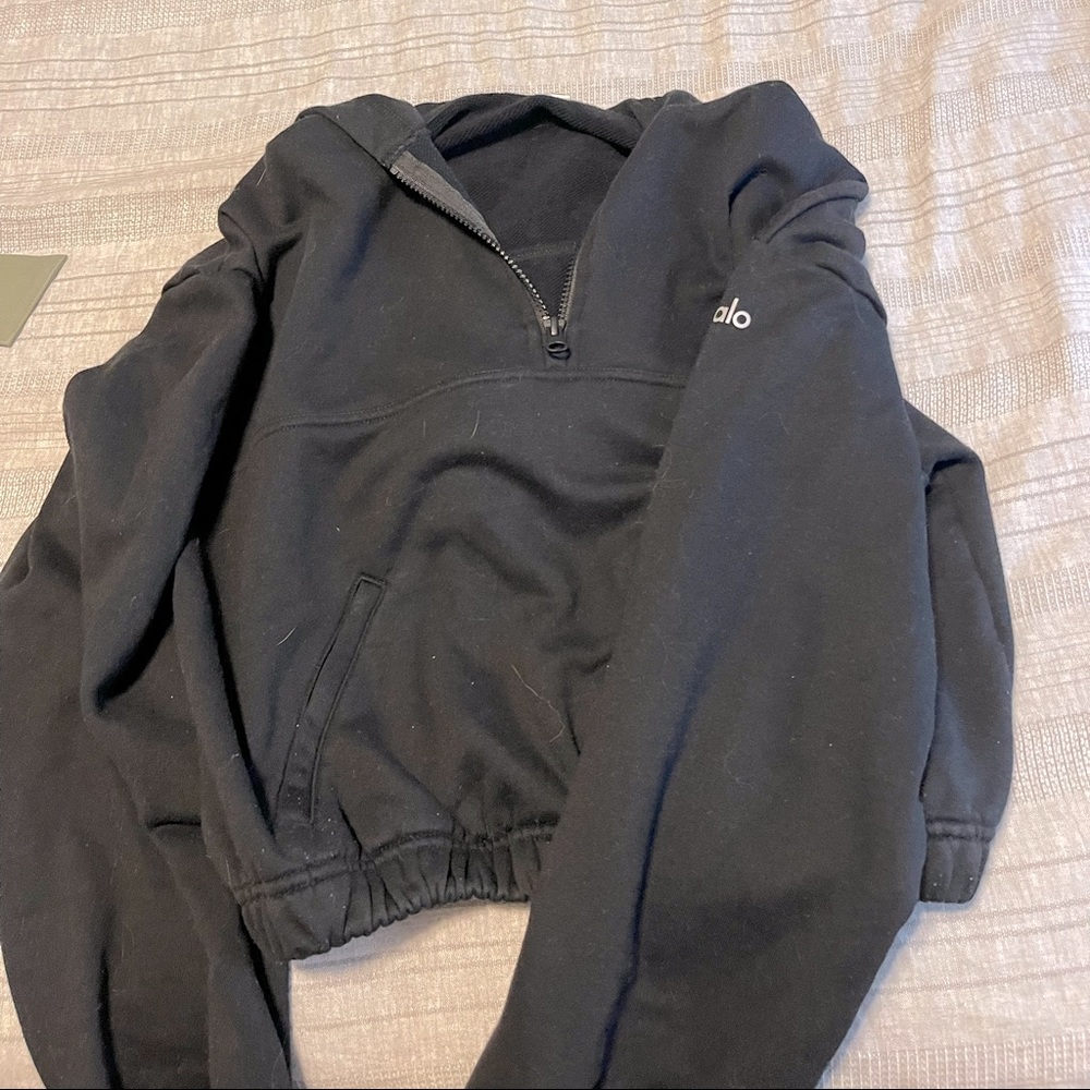 ALO yoga stadium half zip